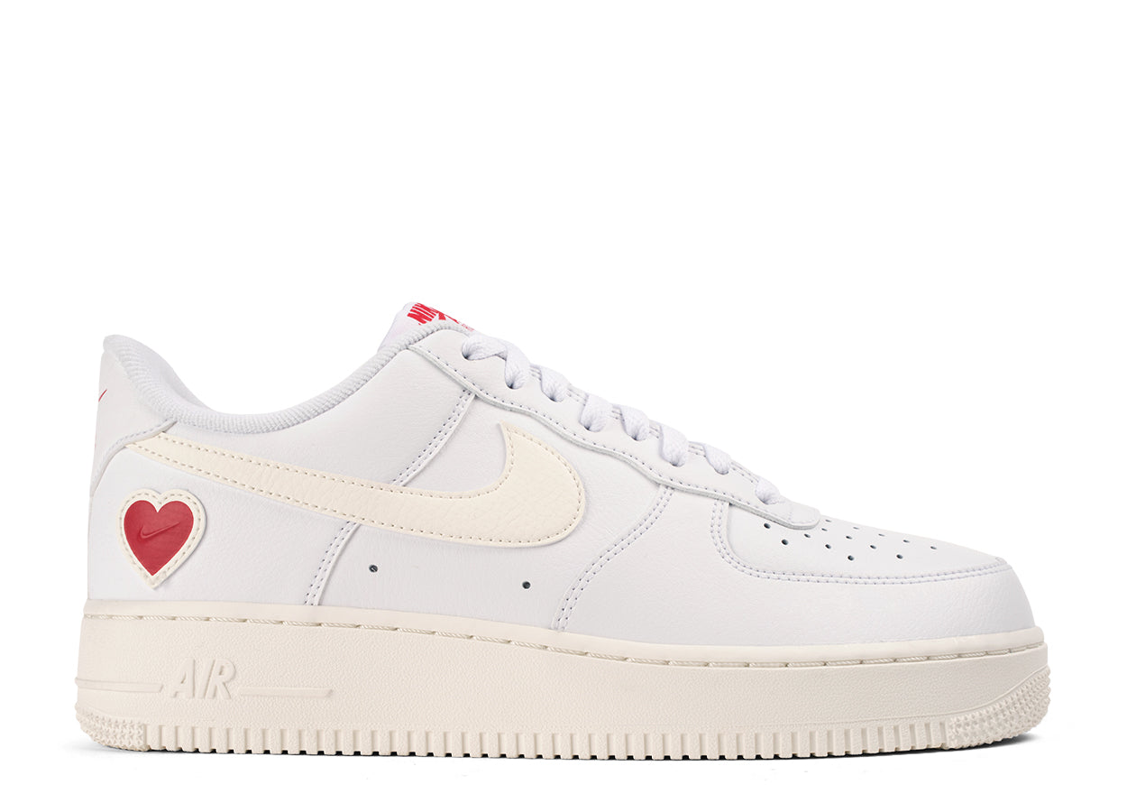 Air Force 1 Low "Valentines Day" (2021)